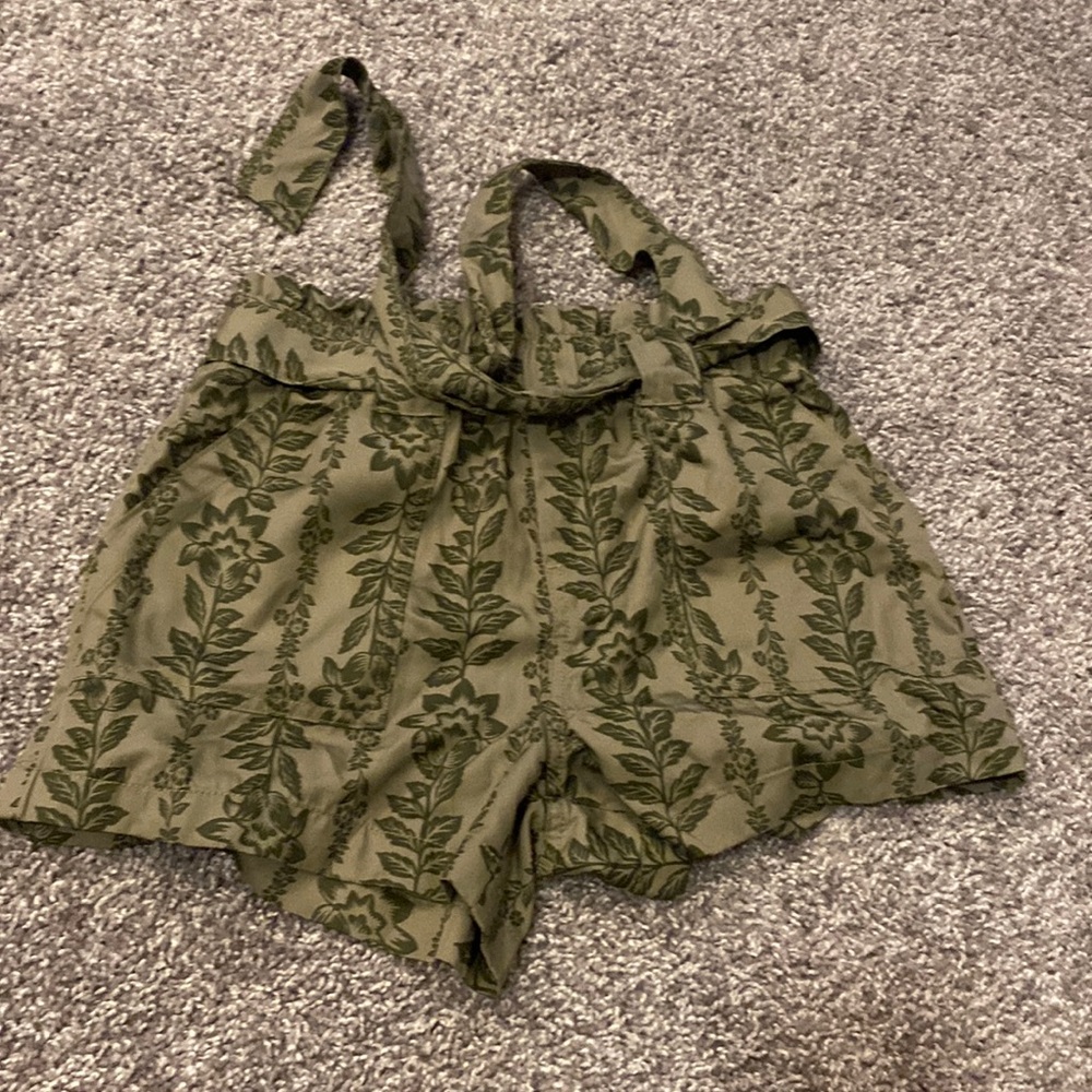 Dress shorts